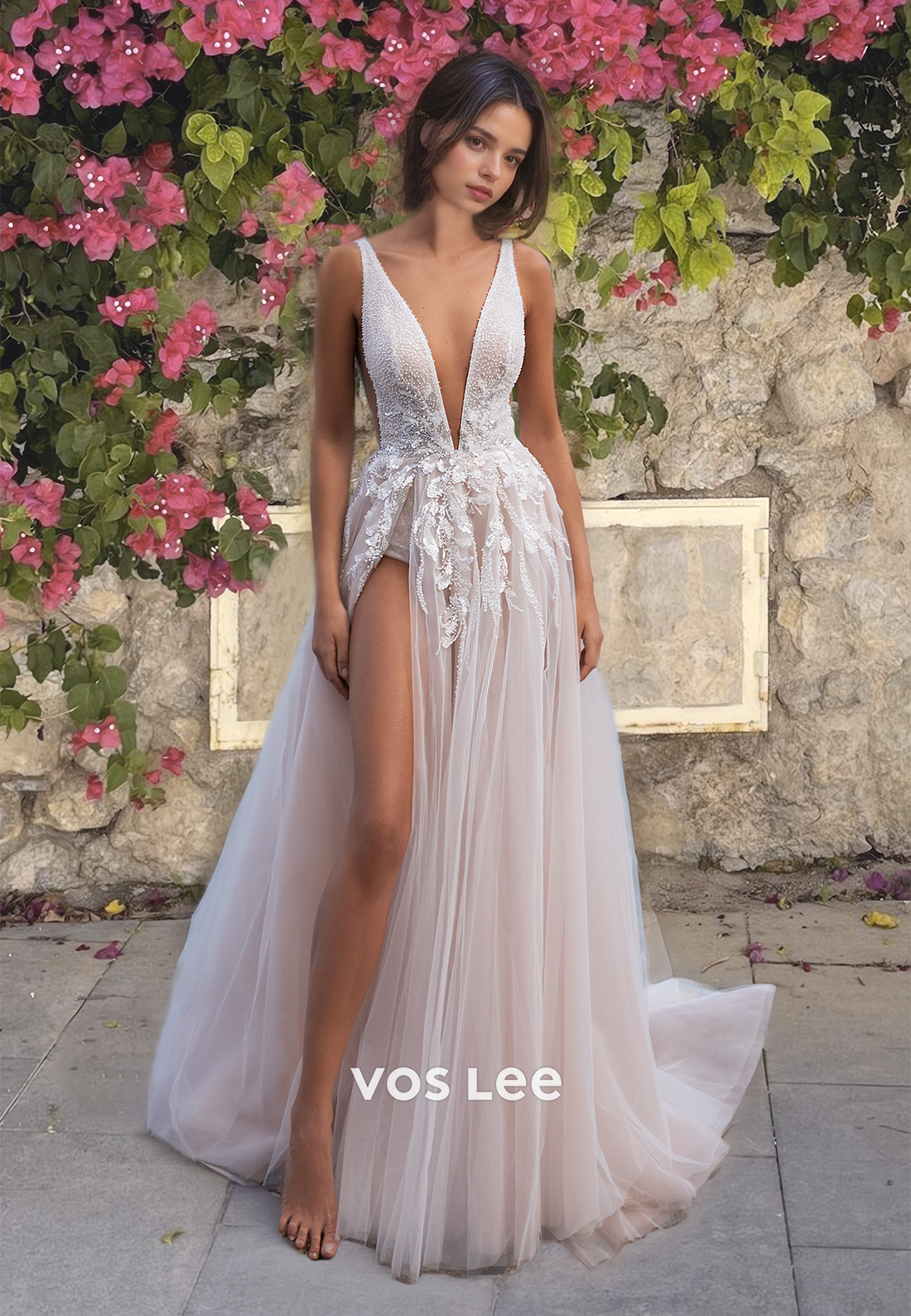 Graceful Deep V Neck Appliqued Long Train Bride Gown Backless Spaghetti Straps Boho Wedding Dress