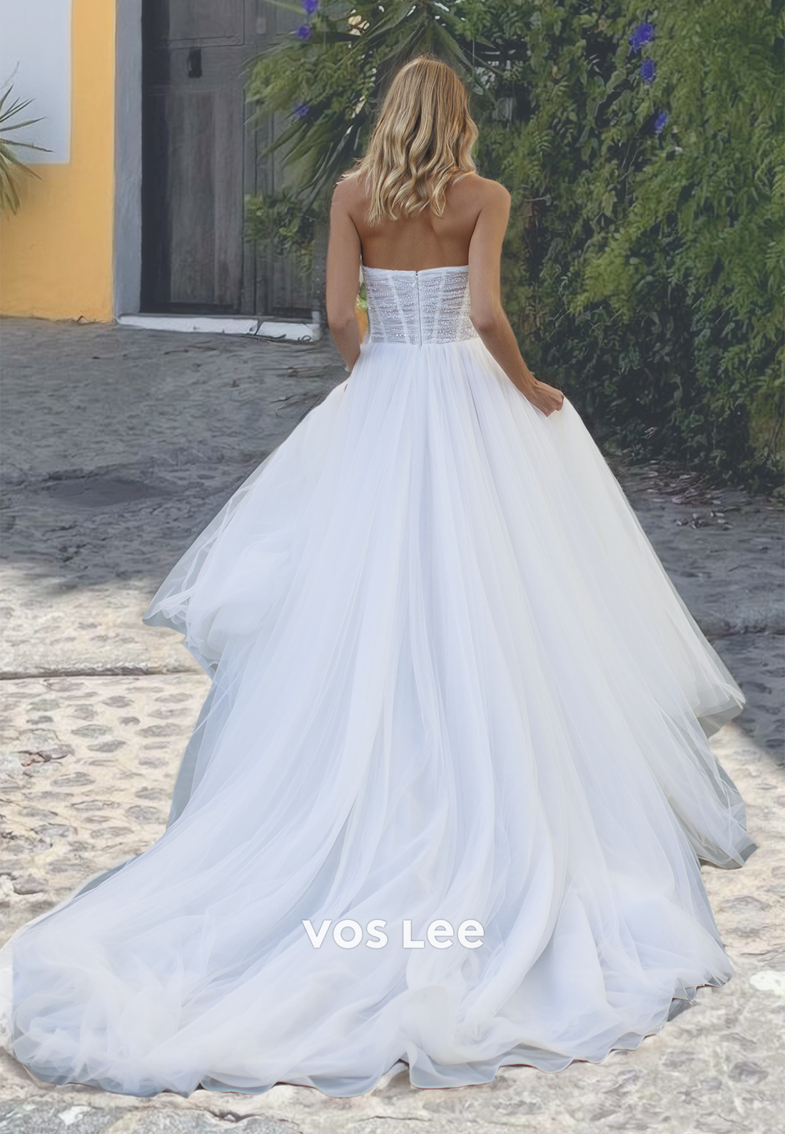 Royal Strapless A-Line Tulle Wedding Gown Floor Length Zipper Back Bridal Dresses