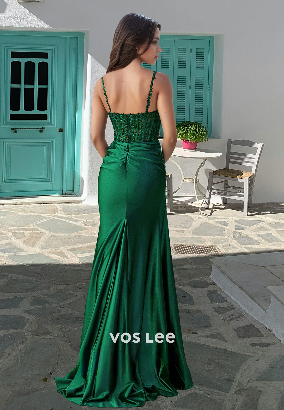 Dark Green Column Scoop Neck Back Zipper Lace Appliques Prom Party Dress