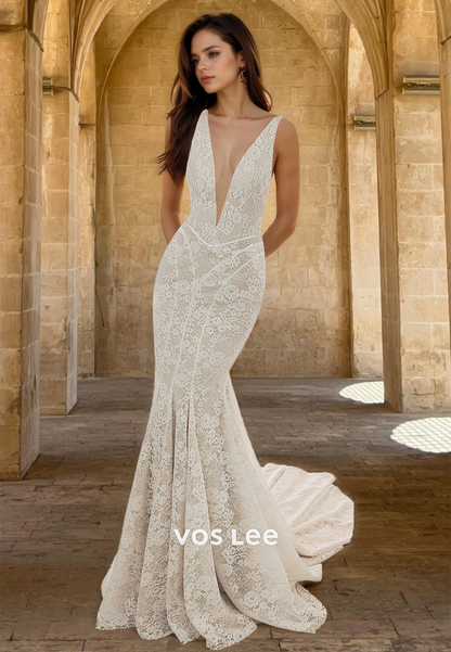 Sexy Mermaid Deep V Neck Backless Lace Appliques Pleated Wedding Dress