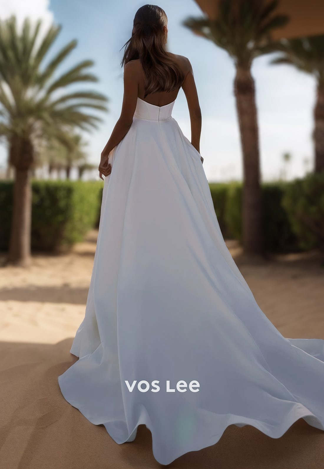 Elegant & Luxurious Halter Pearls Long Wedding Dresses with High Slit