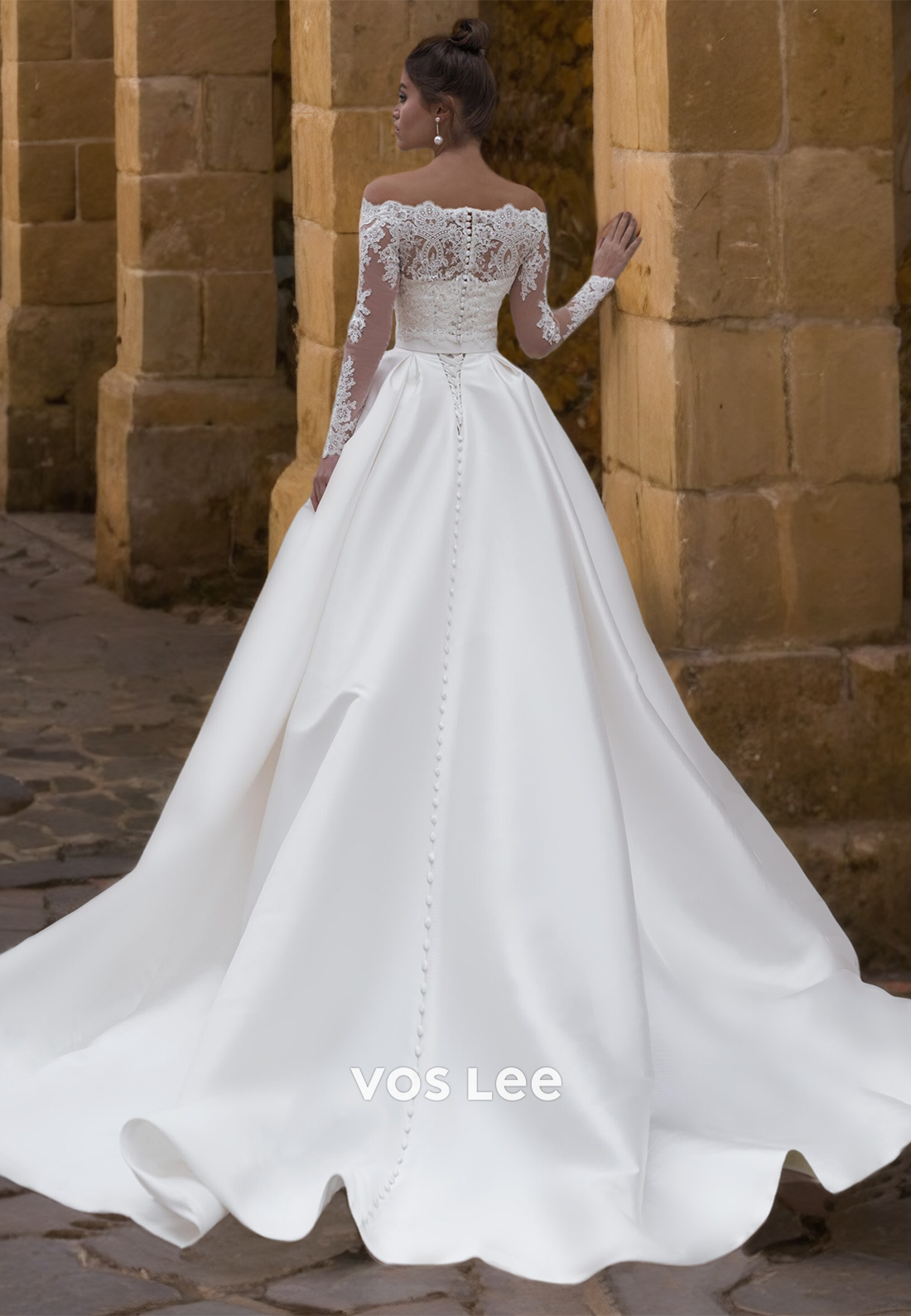 Elegant Strapless A-Line Long Sleeves Lace Appliques Ruched Wedding Dress