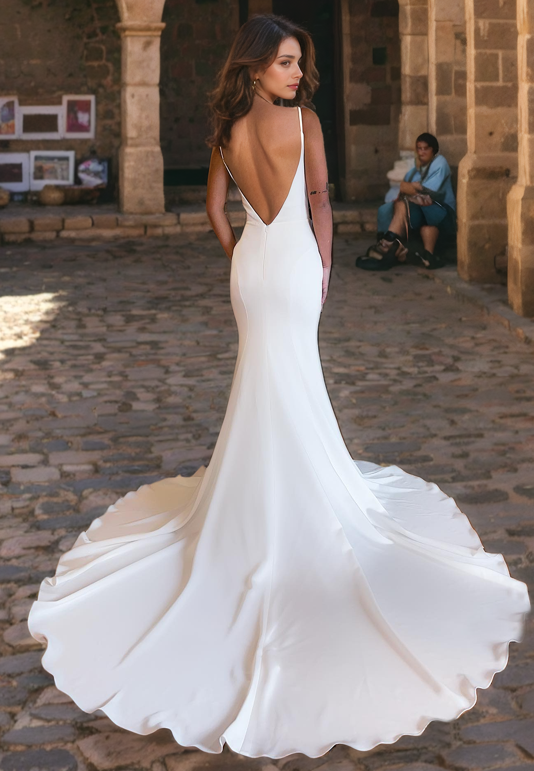 Low-V-Neck Spaghetti Straps Trumpet/Mermaid Open Back Court Train Wedding Dress