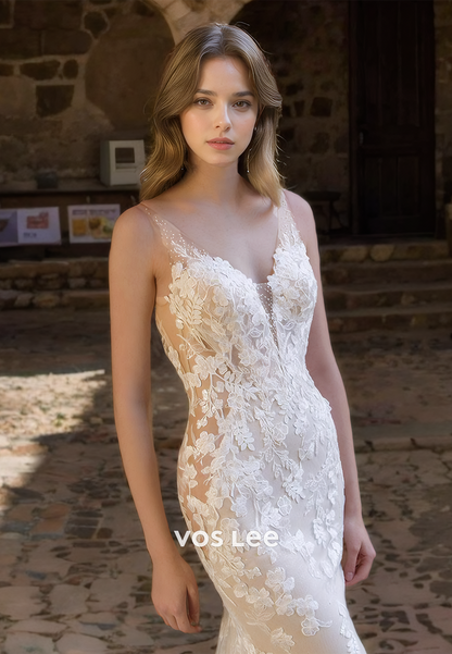 Luxury Deep V Neck Illusion Spaghetti Straps Backless Court Train Tulle Lace Appliques Wedding Dress Glitter