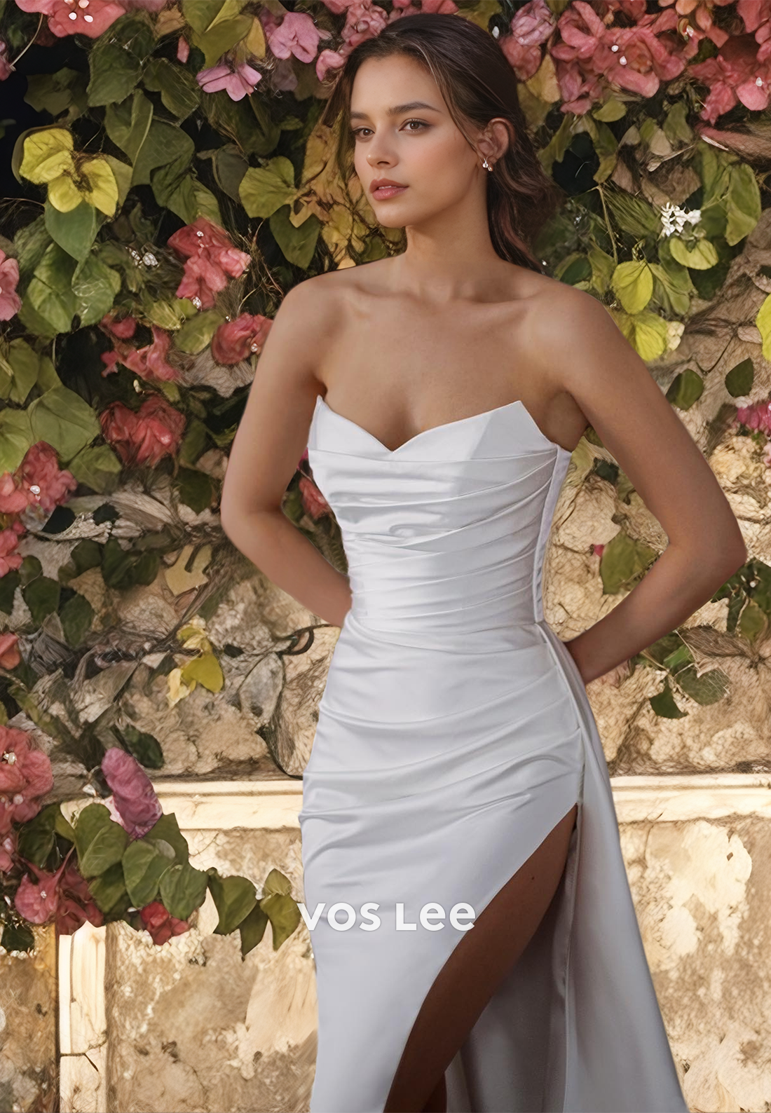 Sweetheart Strapless Satin Bride Dress with Slit Sweep Train Elegant Wedding Dresses Zipper Back