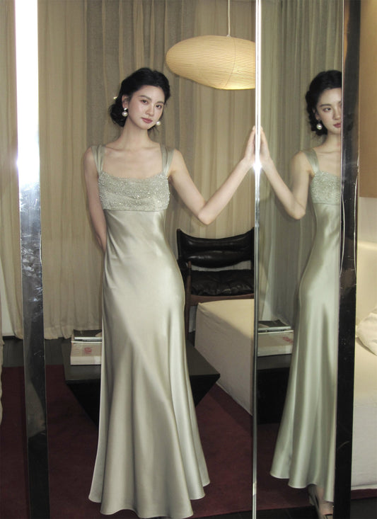 Champagne Dream Satin Gown – Timeless Elegance for Your Special Night