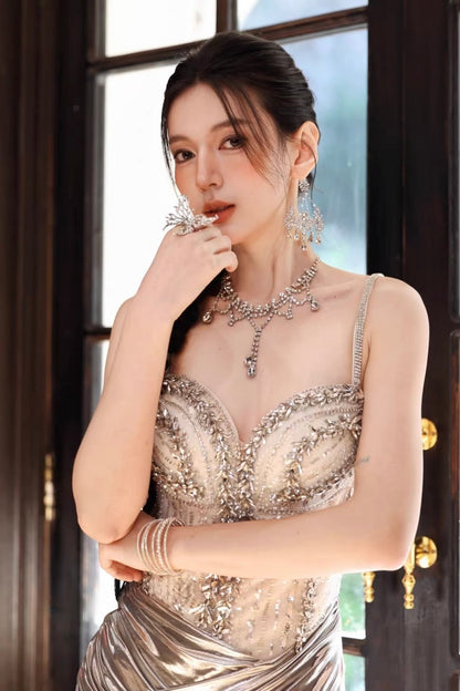 Luxury Silver Metallic Mermaid Gown – Crystal Bustier Formal Dress