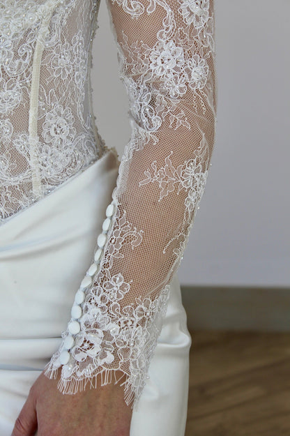 Trumpet Long Sleeves Sweetheart Lace Slit Wedding Dress