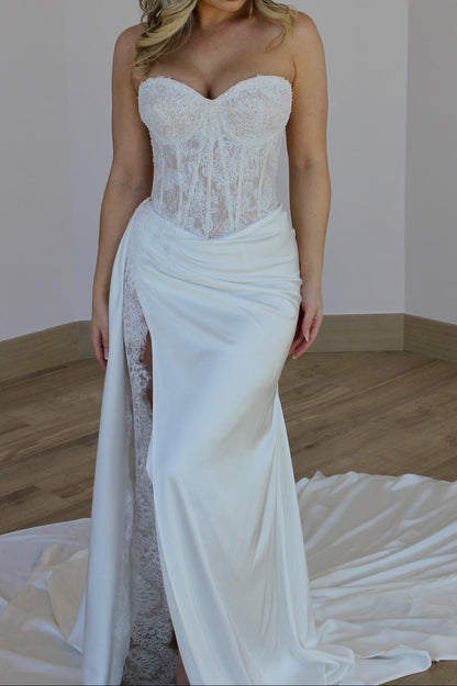 Trumpet Long Sleeves Sweetheart Lace Slit Wedding Dress