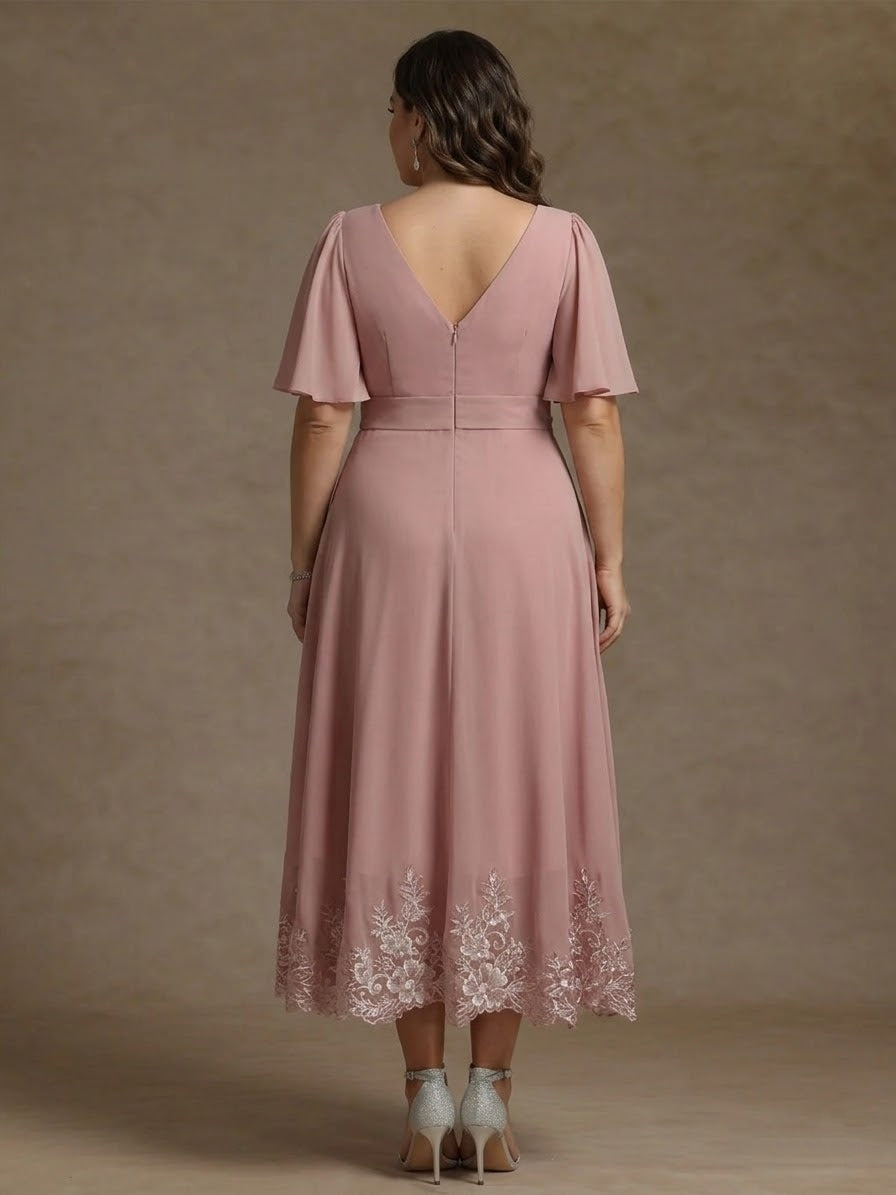 Plus Size Mother of the Bride Dresses Short Sleeves Chiffon Lace Tea Length