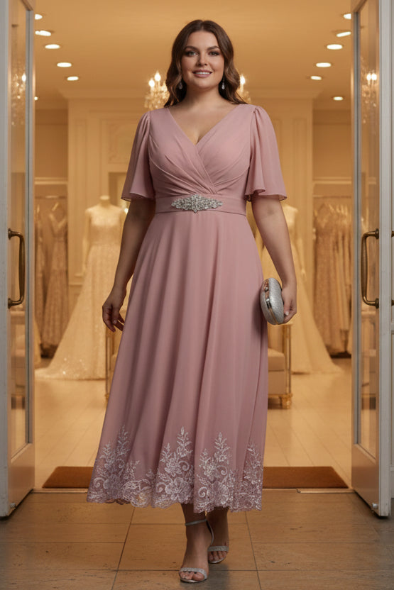 Plus Size Mother of the Bride Dresses Short Sleeves Chiffon Lace Tea Length