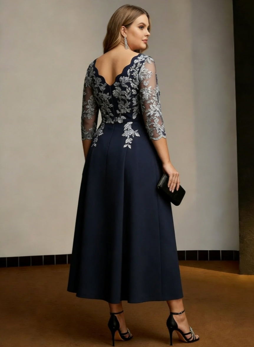 Lace Tea-Length A-Line V-Neck Plus Size Mother of the Bride Dresses