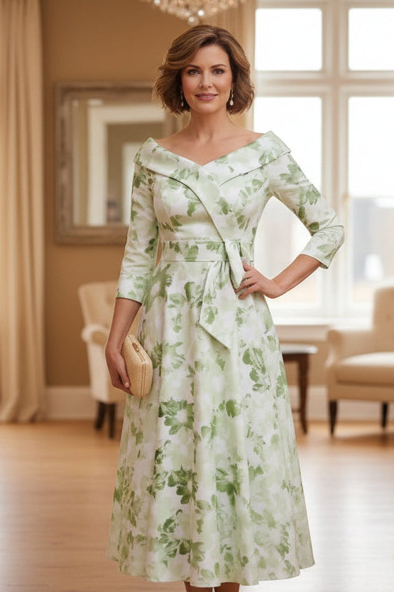 A-Line Printed Satin Mother of the Bride Dresses 3/4 Sleeves Floral Tea-Length