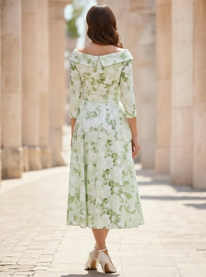 A-Line Printed Satin Mother of the Bride Dresses 3/4 Sleeves Floral Tea-Length