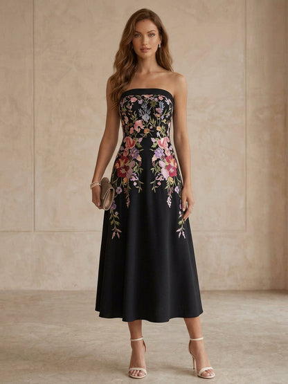 A-Line/Princess Strapless Satin Cocktail Dresses Little White Dresses Tea-Length Sleeveless Floral Graduation Dress