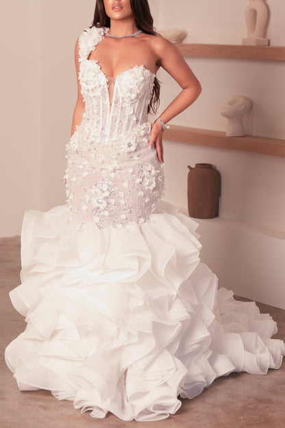 Luxury 3D Floral Sequin Bridal Gown: Strapless Mermaid Dress with Dramatic Train