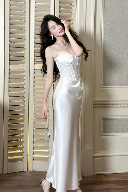 Elegant Mermaid Spaghetti Strap White Satin Long Pleated Prom Dress