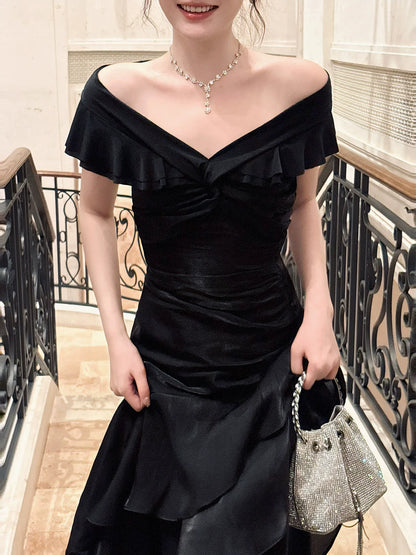 Classy Mermaid Off The Shoulder Black With Short Sleeves Floor Length Pleated Prom Dress
