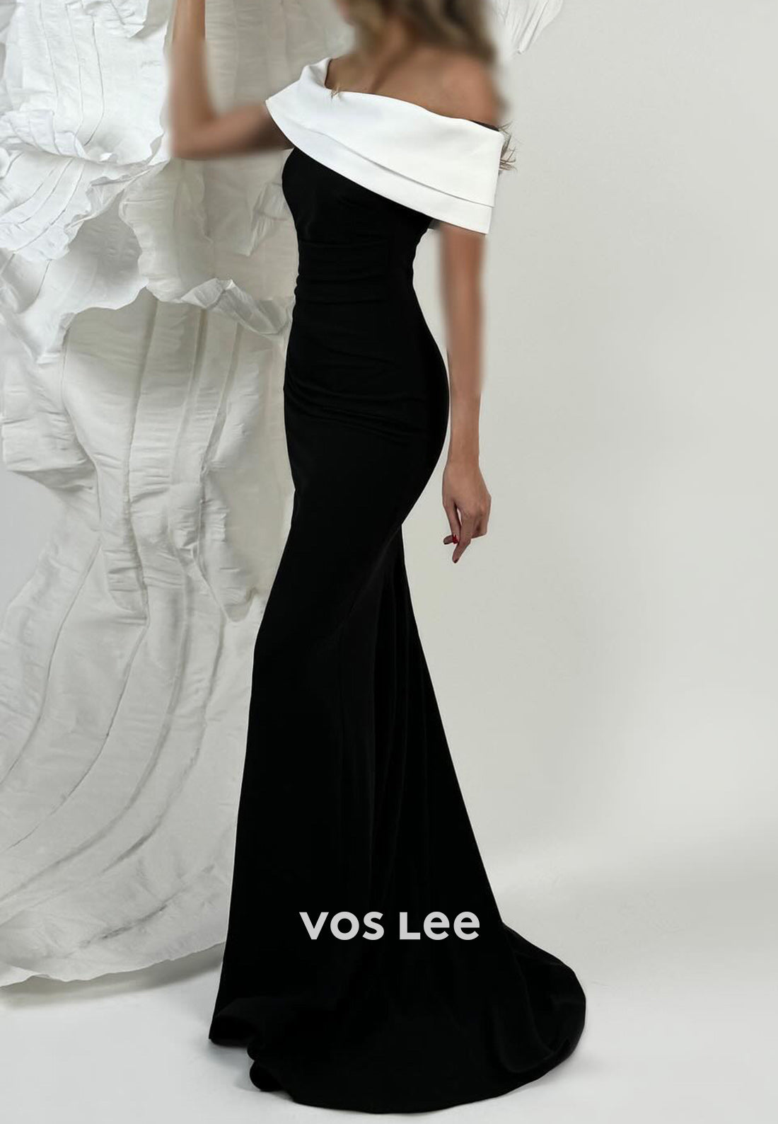Off the Shoulder Mermaid Formal Dresses  Evening Dresses with Sweep Train