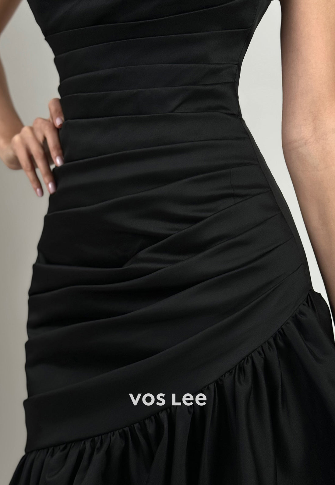 Classic & Timeless Black Strapless Pleated Mermaid Evening Dresses with Brush Train