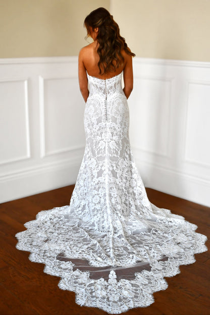 Strapless Sweetheart Neckline Lace Mermaid Wedding Dress with Cathedral Train