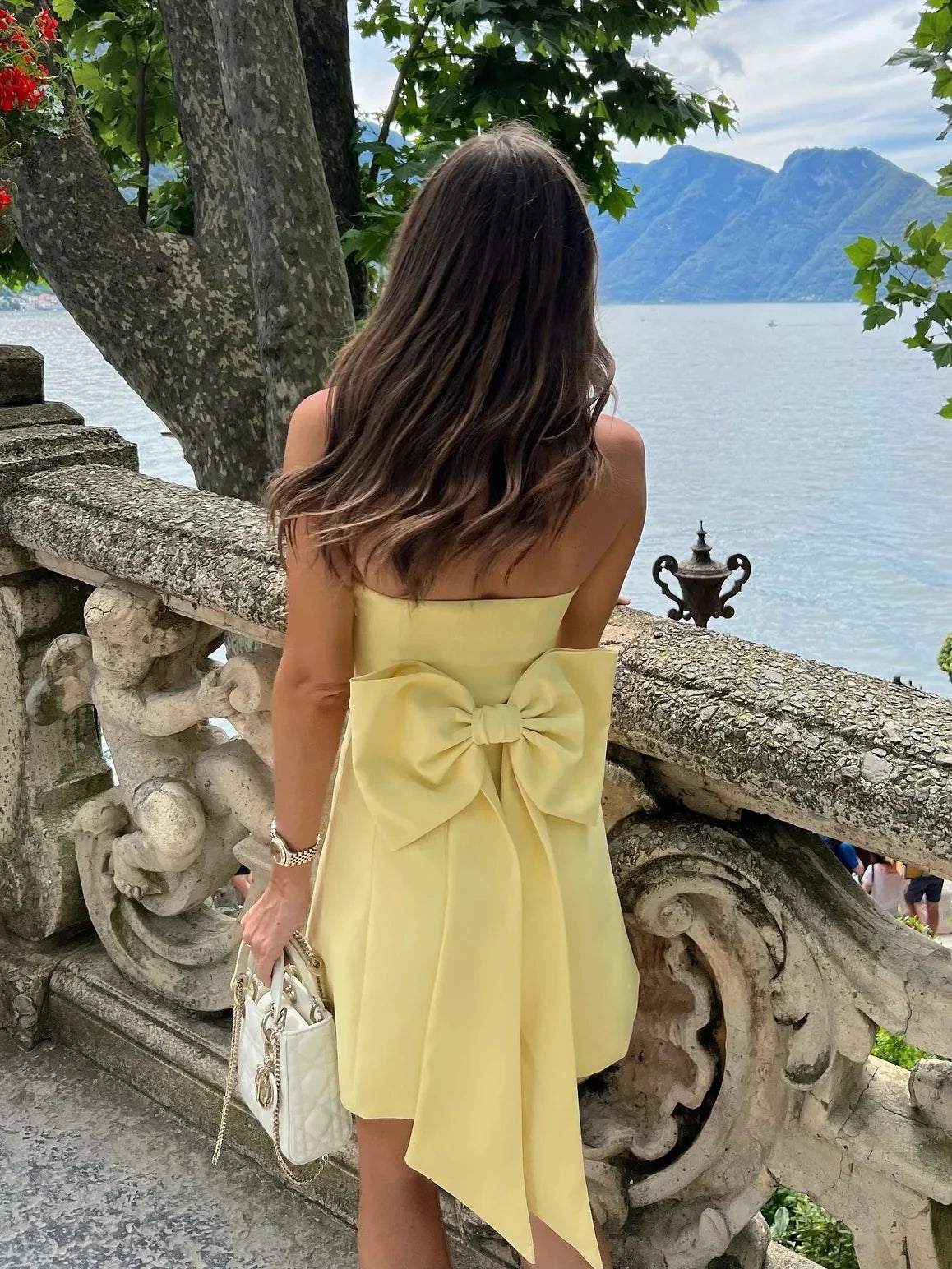 Pretty Sheath Strapless Yellow Satin Short Homecoming Dress with Bowknot