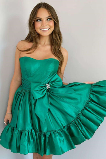 Simple Green A-Line Strapless Short Satin Homecoming Dress With Bowknot