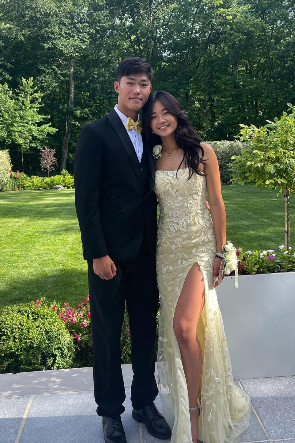 Strapless Yellow Lace Appliques Mermaid Long Dress