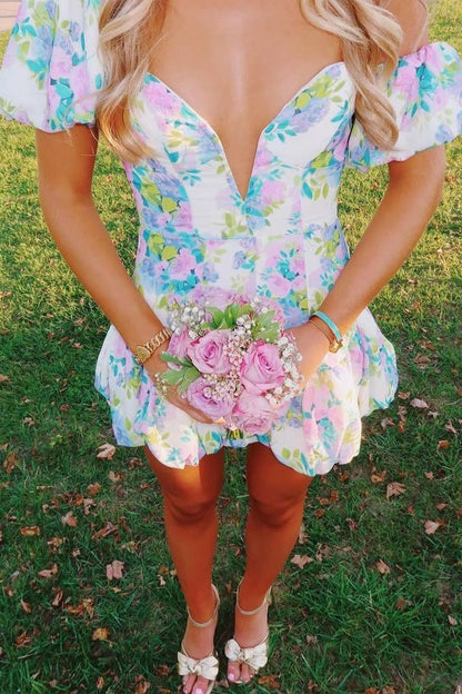 Stunning A Line Sweetheart Blue Printed Short Homecoming Dress with Bowknot