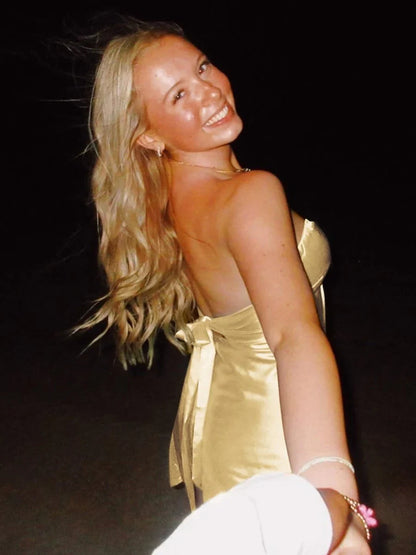 Stylish A Line Sweetheart Light Green Satin Short Homecoming Dress