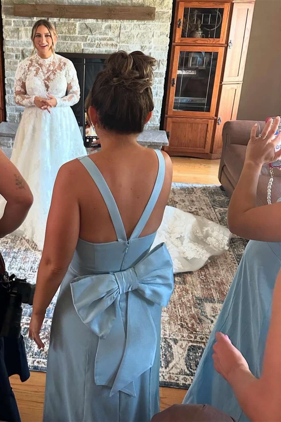 V-neck Ice Blue Back Bow Sheath Bridesmaid Dress