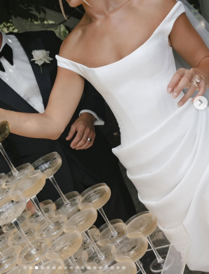 Dreamy Wedding Dress Sheath Off The Shoulder White Satin Summer Long Wedding Dresses Bridal Gowns