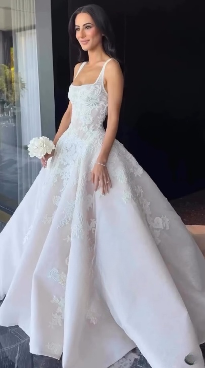 Ball Gown Square Neck White Lace Tulle Long Wedding Dresses Summer Brides Dress Bridal Gowns