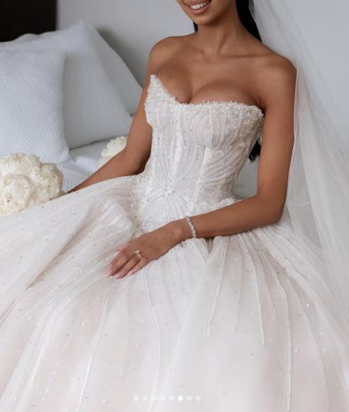 Pretty Wedding Dress Ball Gown Sweetheart White  Long Wedding Dresses Bridal Gowns