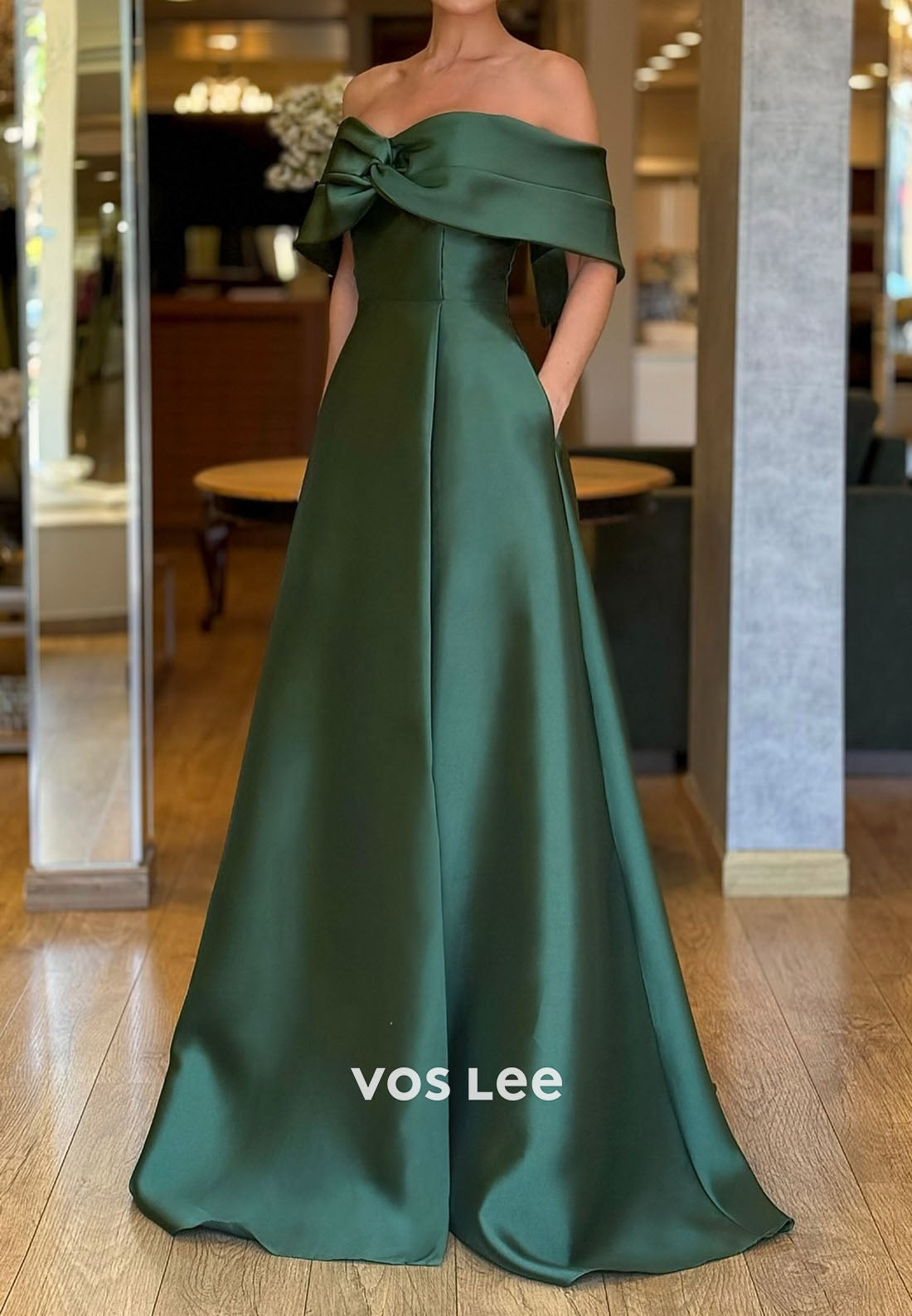 Black A-Line Prom Dresses Floor-length Off The Shoulder Evening Gown