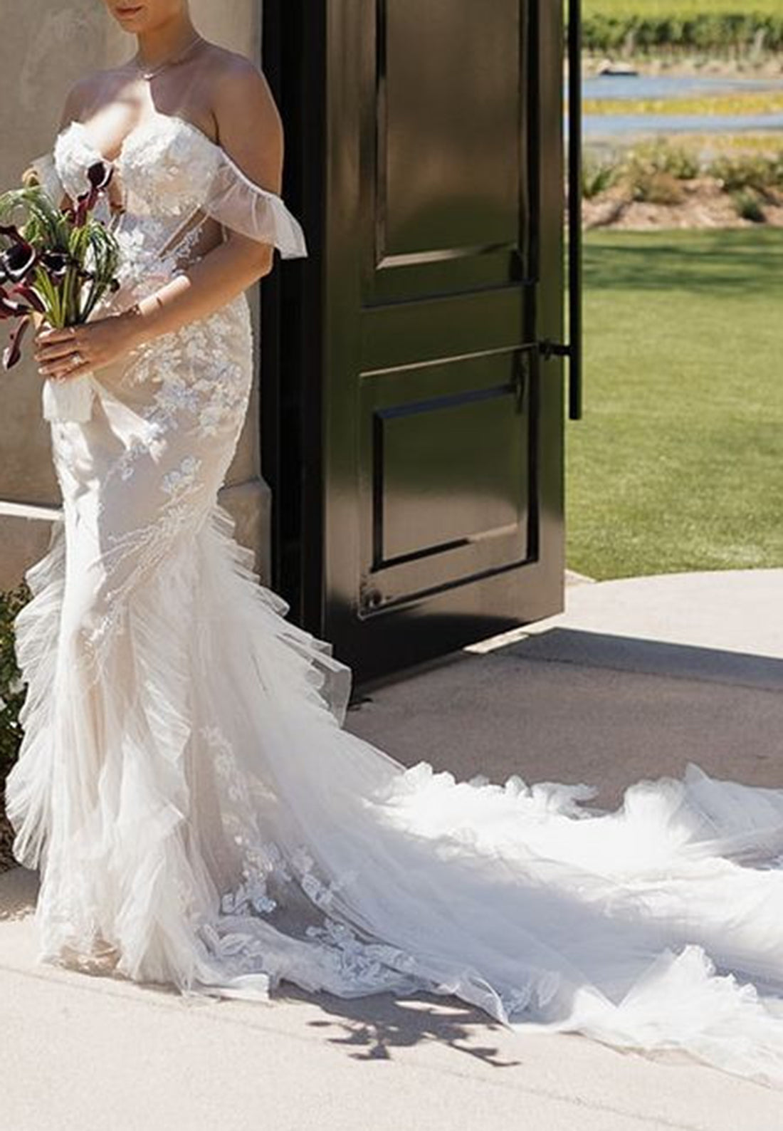 Lace Applique Mermaid Wedding Dress with Train