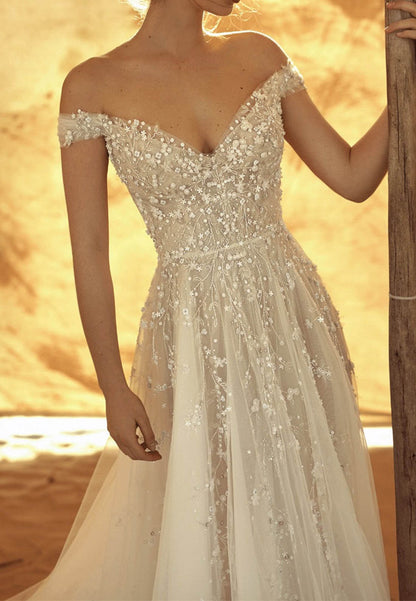 Off-the-Shoulder A-Line Tulle Wedding Dress