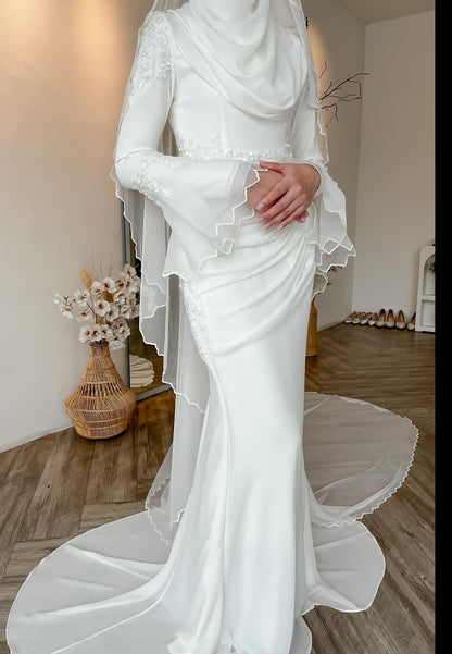Modest Mermaid Wedding Dress with Bell Sleeves