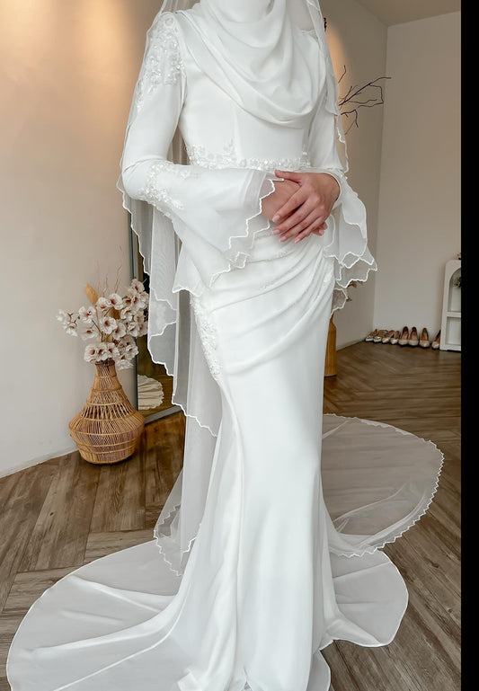Modest Mermaid Wedding Dress with Bell Sleeves