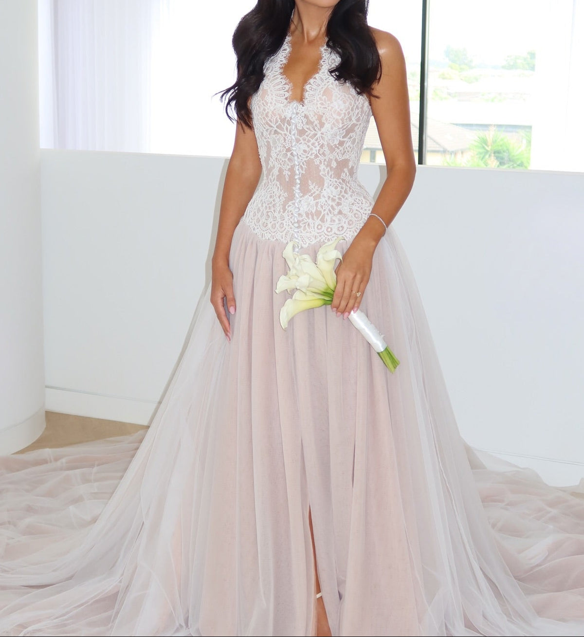 Lace Corset Bodice Tulle Wedding Dress with Train