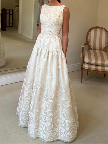 Embroidered Lace Drop-Waist Wedding Dress