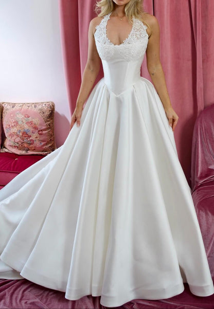Lace Halter Basquewaste Satin Ball Gown