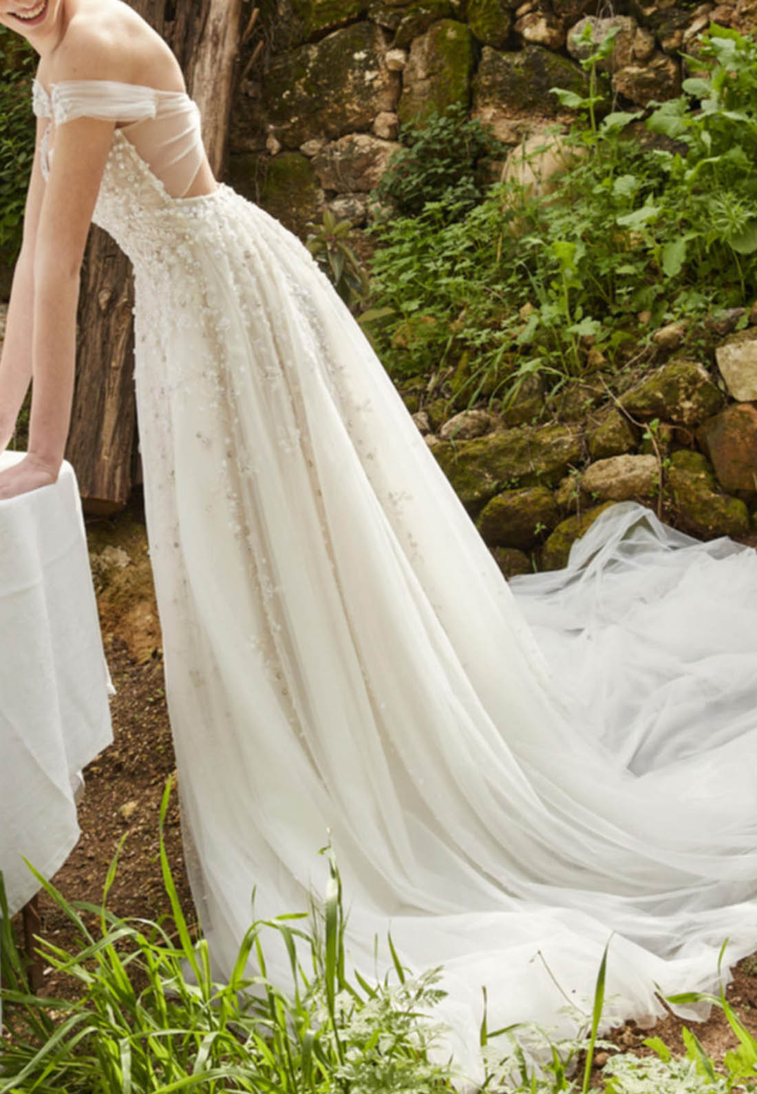 Off-the-Shoulder A-Line Tulle Wedding Dress