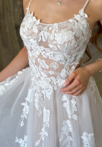 Floral Lace A-Line Wedding Dress with High Slit