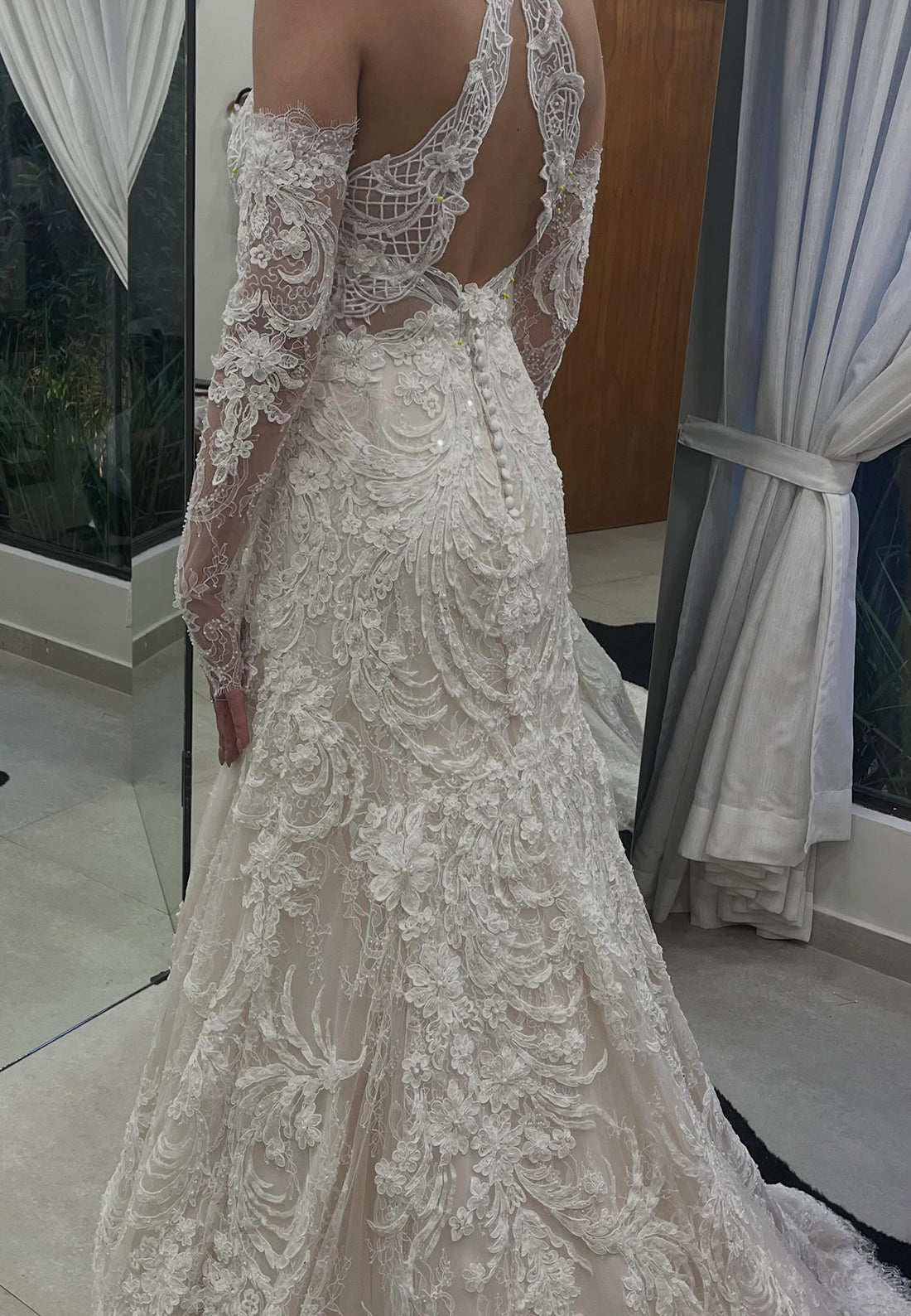 Halter Lace Mermaid Wedding Dress with Detachable Sleeves