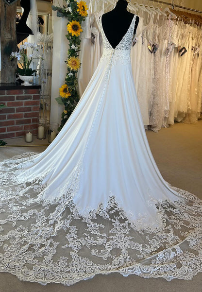 A-Line Lace Bodice Wedding Dress with Train