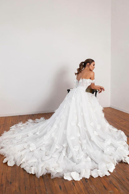 Off-the-Shoulder 3D Petal Tulle Ball Gown Bridal Dress
