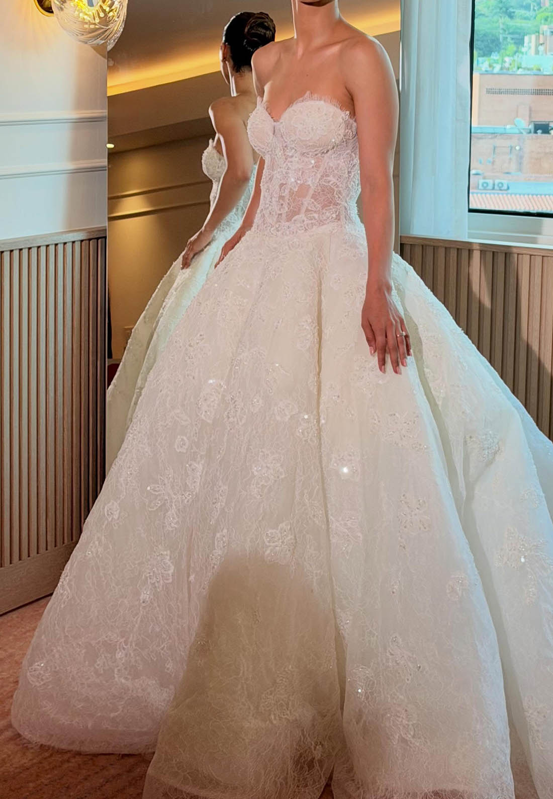 Convertible Lace Corset Ball Gown Wedding Dress