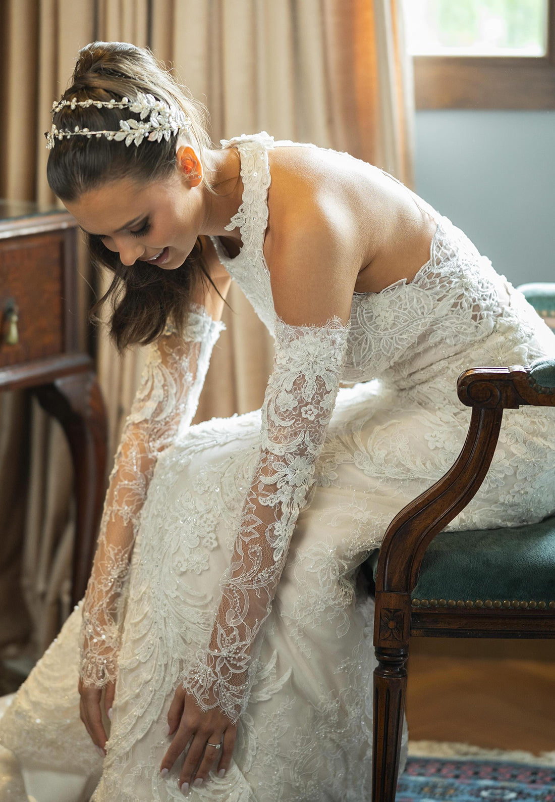 Halter Lace Mermaid Wedding Dress with Detachable Sleeves