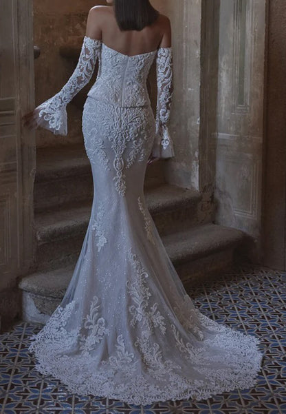Lace Applique Mermaid Wedding Dress with Sleeves